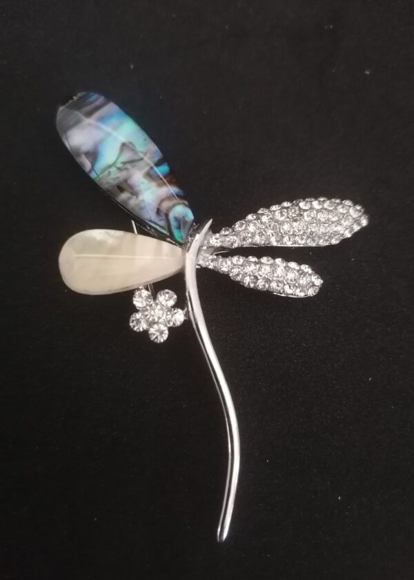 Brooch Mother of pearl Dragonfly 19x26 black