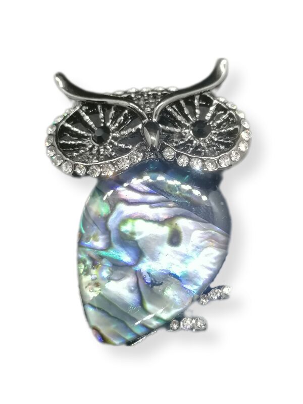 Owl Brooch with Mother of pearl and cristals 30x40mm white scaled